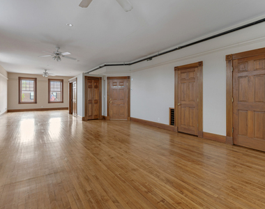 222 W Main Street - Photo Thumbnail 8
