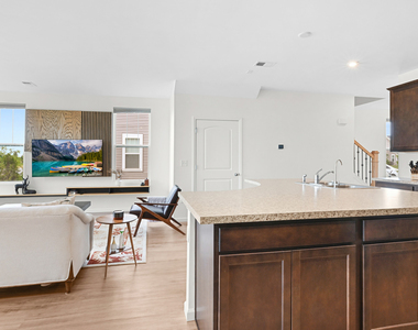 2271 Ryegrass Lane - Photo Thumbnail 3