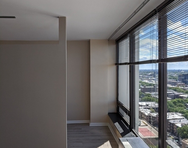 5445 N Sheridan Road - Photo Thumbnail 9