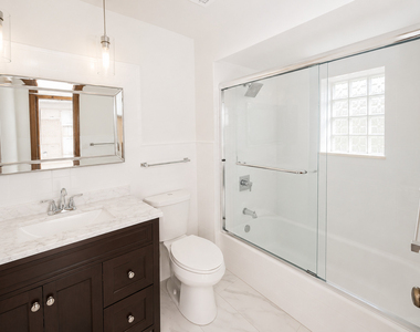 8440 W Windsor Avenue - Photo Thumbnail 3
