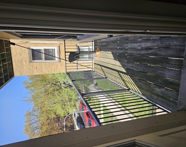 6503 N Mozart Street - Photo Thumbnail 14