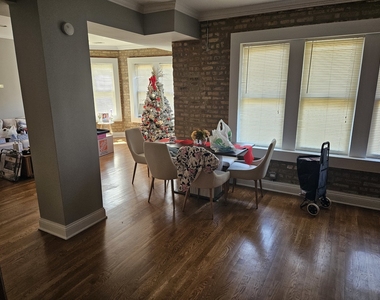 6503 N Mozart Street - Photo Thumbnail 10