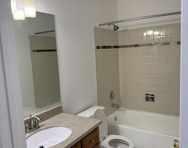 636 Mallard Court - Photo Thumbnail 14