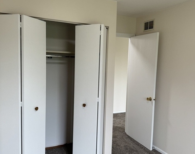 636 Mallard Court - Photo Thumbnail 11