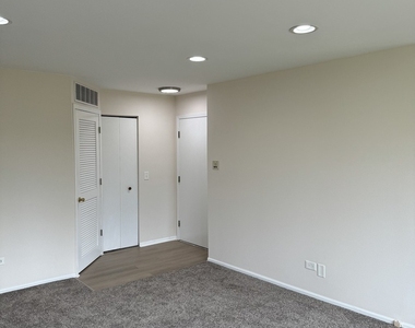 636 Mallard Court - Photo Thumbnail 2