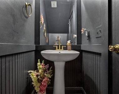 116 Mill Street - Photo Thumbnail 12