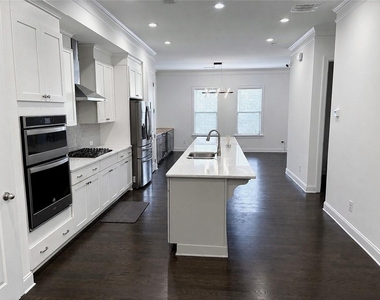 3756 Huger Place Se - Photo Thumbnail 6
