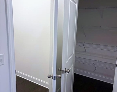 3756 Huger Place Se - Photo Thumbnail 24
