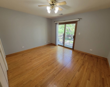 7411 N Claremont Avenue - Photo Thumbnail 1
