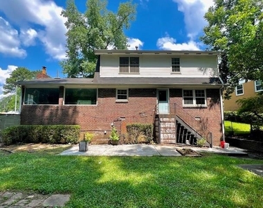 1436 Drayton Woods Drive - Photo Thumbnail 18