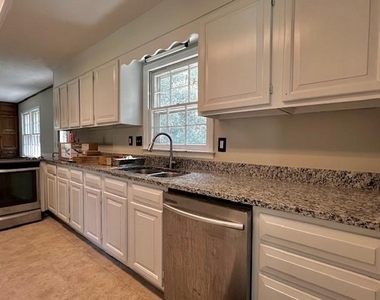 1436 Drayton Woods Drive - Photo Thumbnail 2