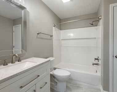 182 Stockton Drive - Photo Thumbnail 11
