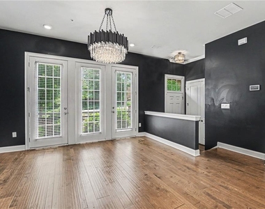 4768 Highside Way - Photo Thumbnail 3