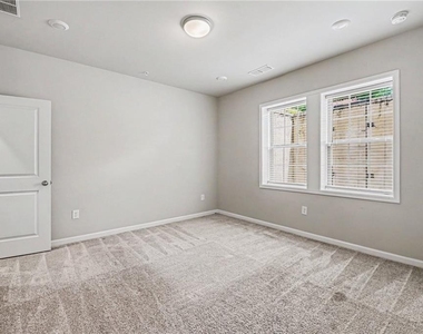 4768 Highside Way - Photo Thumbnail 17