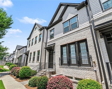 4768 Highside Way - Photo Thumbnail 2