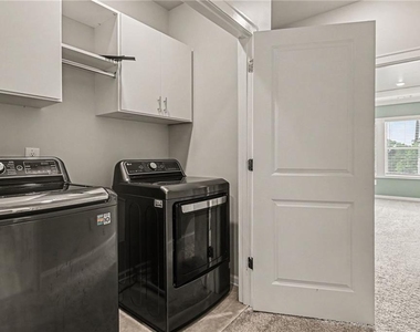 4768 Highside Way - Photo Thumbnail 23