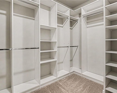 4768 Highside Way - Photo Thumbnail 15