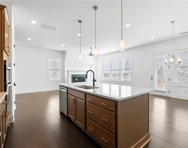 1042 Winding Branch Drive - Photo Thumbnail 21