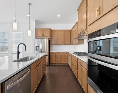 1042 Winding Branch Drive - Photo Thumbnail 23