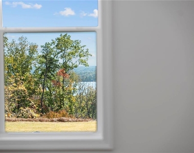 1042 Winding Branch Drive - Photo Thumbnail 14