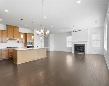 1042 Winding Branch Drive - Photo Thumbnail 18