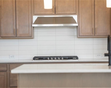 1042 Winding Branch Drive - Photo Thumbnail 17