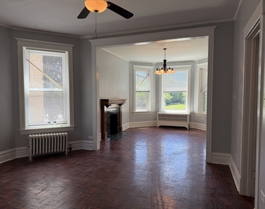 7817 S South Shore Drive - Photo Thumbnail 1