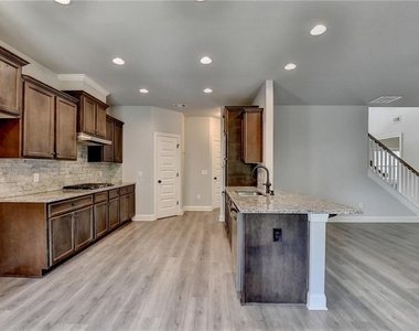 235 Bella Drive - Photo Thumbnail 40