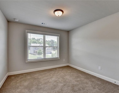 235 Bella Drive - Photo Thumbnail 65
