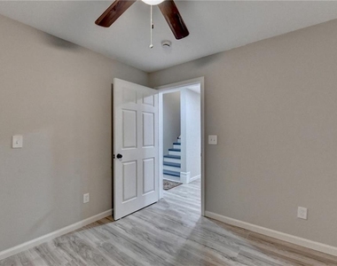 235 Bella Drive - Photo Thumbnail 79