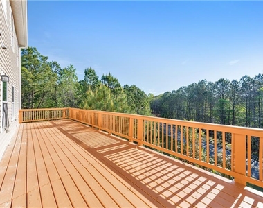 336 Nobleman Way - Photo Thumbnail 12