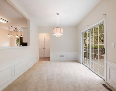 10100 Barston Court - Photo Thumbnail 5
