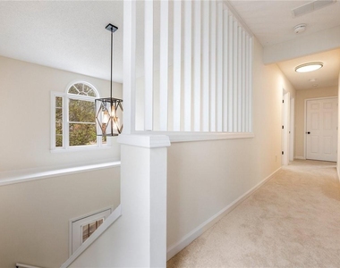 10100 Barston Court - Photo Thumbnail 11