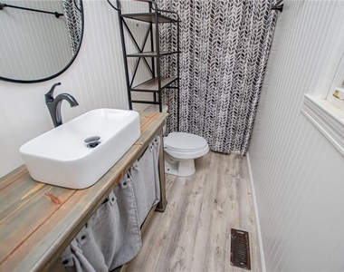 1499 Stonington Court - Photo Thumbnail 26