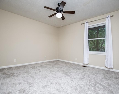 1499 Stonington Court - Photo Thumbnail 33