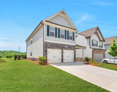 118 Briarwood Drive E - Photo Thumbnail 1