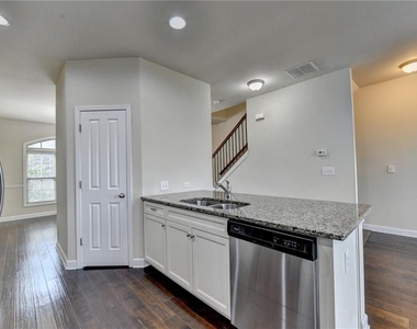 4307 Tacoma Trace - Photo Thumbnail 11