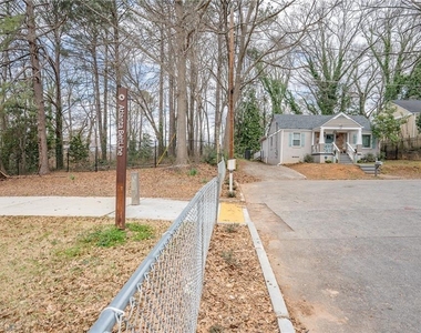 1181 Fenwood Street Sw - Photo Thumbnail 2
