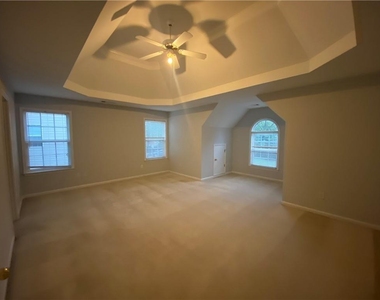 12945 Morningpark Circle - Photo Thumbnail 3