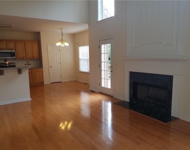 12945 Morningpark Circle - Photo Thumbnail 2