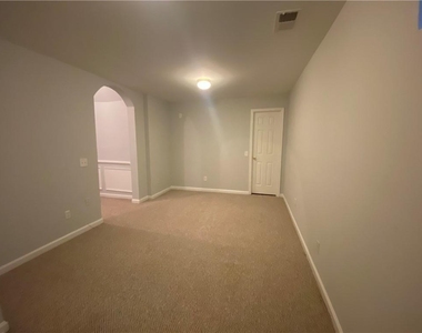12945 Morningpark Circle - Photo Thumbnail 11