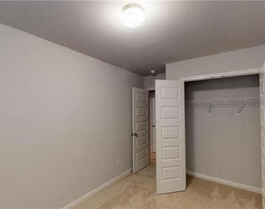 4048 Kingsbrook Boulevard - Photo Thumbnail 22