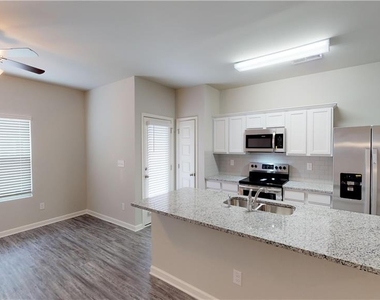 4048 Kingsbrook Boulevard - Photo Thumbnail 9