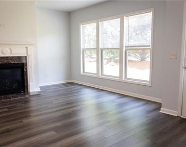 4960 Ducote Trail - Photo Thumbnail 7