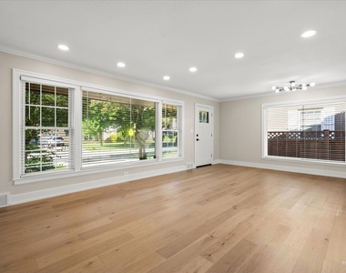 463 Longfellow Avenue - Photo Thumbnail 5