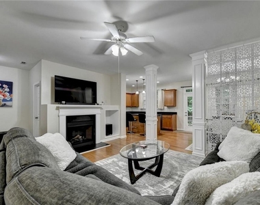 2602 Pierce Brennen Court - Photo Thumbnail 4