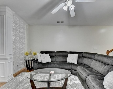 2602 Pierce Brennen Court - Photo Thumbnail 9