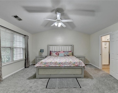 2602 Pierce Brennen Court - Photo Thumbnail 26