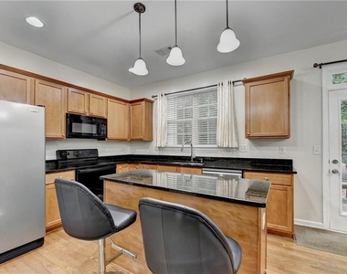 2602 Pierce Brennen Court - Photo Thumbnail 20