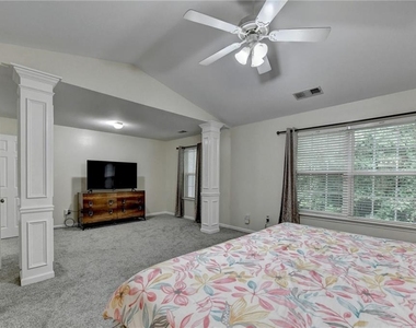 2602 Pierce Brennen Court - Photo Thumbnail 29